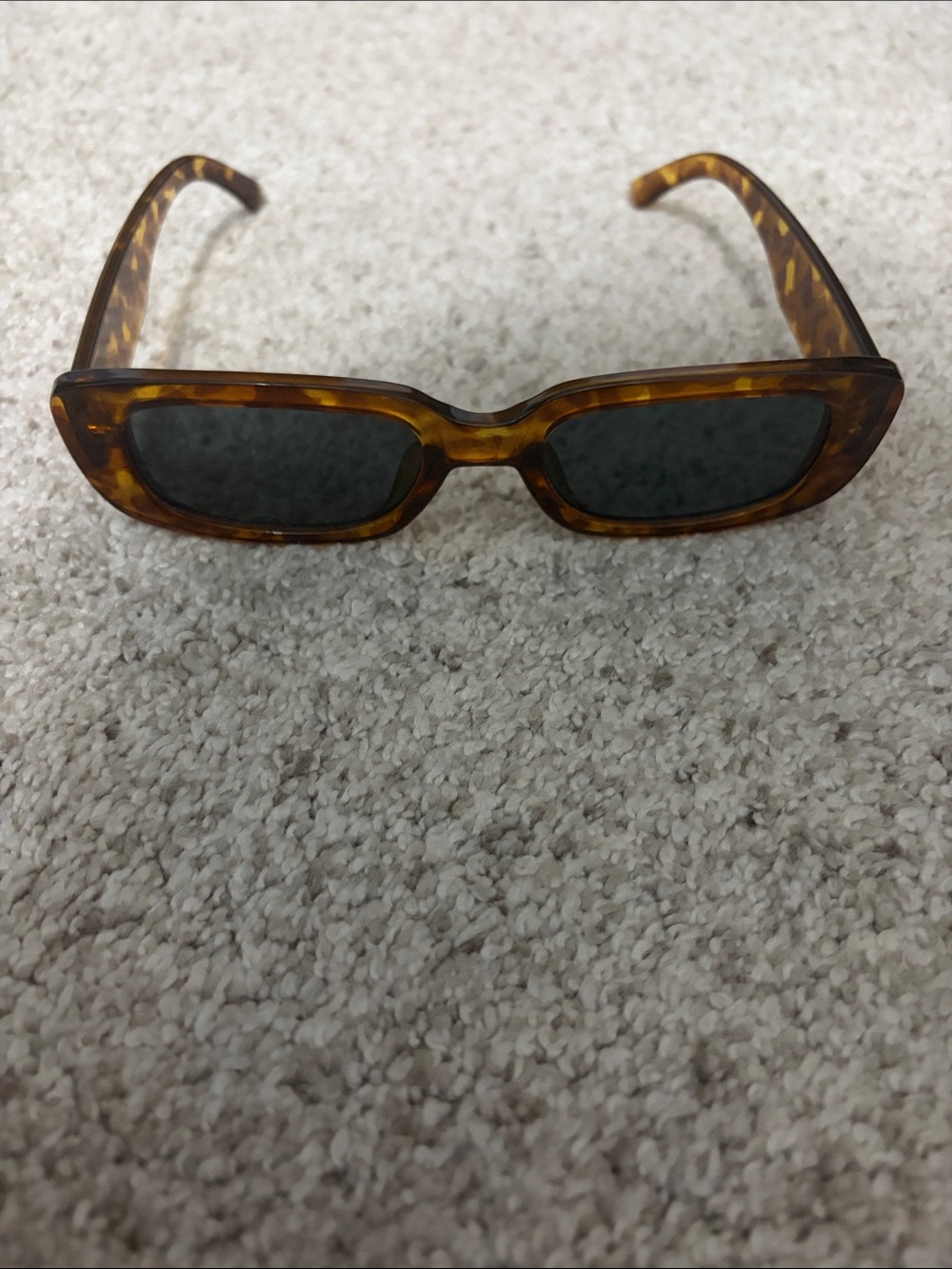 Tortoiseshell Rectangular Women's Sunglasses - Brown
